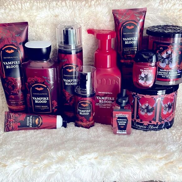 Bath and Body Works Vampire Blood - Picture 1 of 3